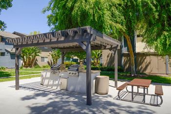 Barbecue pavilion and picnic area